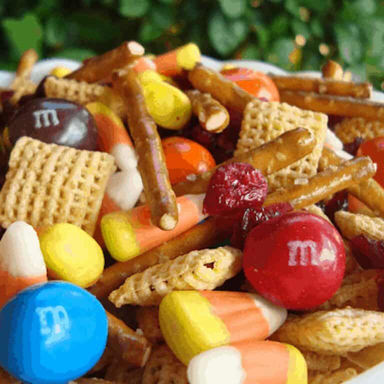 Mayflower Munch Mix ~ an easy Thanksgiving snack mix!