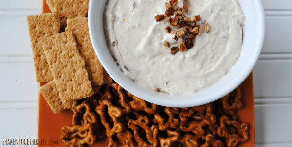 Loaded carrot cake dip - stuffed with all of the best things in carrot cake!