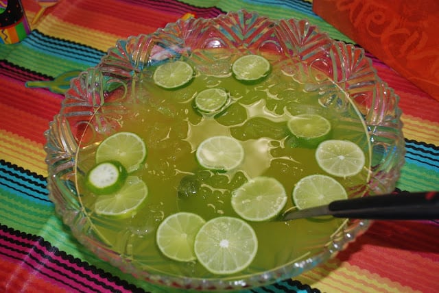 Non-Alcoholic Maybe Margarita Punch - great for #CincoDeMayo