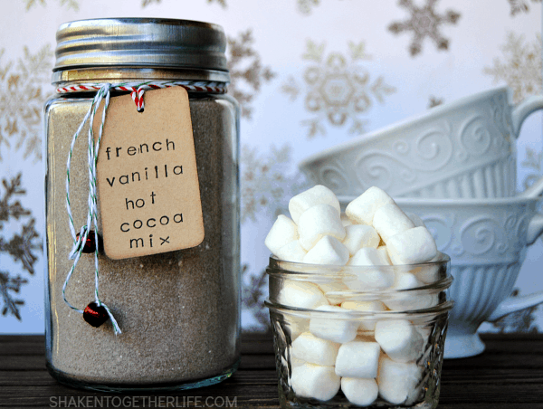 French Vanilla Hot Cocoa Mix - the most delicious DIY gift for teachers, friends and family! I will never go back to packaged hot cocoa mix again!