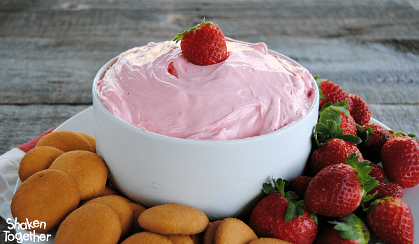 Strawberry Marshmallow Dip - sweet, fluffy and packed with strawberry flavor! Would you believe it only has 2 ingredients?!