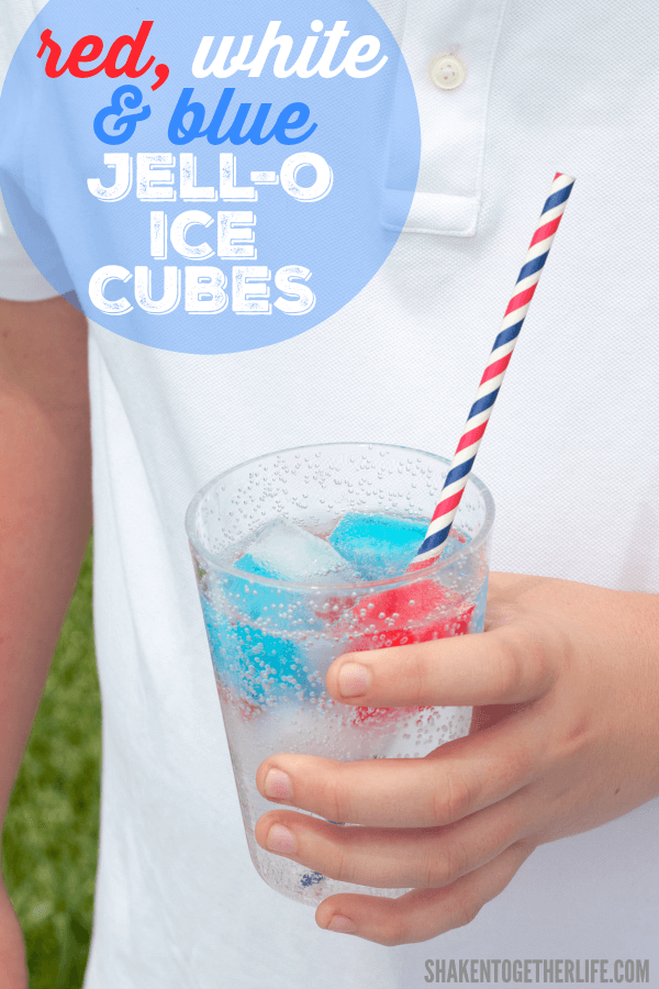 Red, white & blue Jello Ice Cubes are SO cool - they keep drinks cold and don't melt! Perfect for Memorial Day and July 4th!