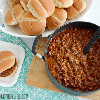 Sloppy Joes for a Crowd! This big batch, budget friendly meal is delicious and the leftovers are freezer friendly!