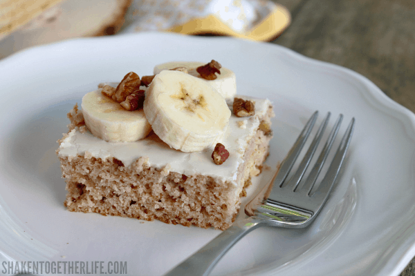 3 Ingredient Banana Nut Muffin Cake