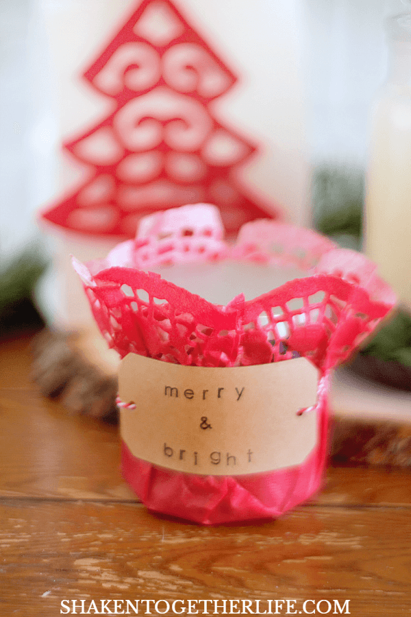 4 Easy Ways to Wrap Candles for Gifts: use a large doily, twine and a stamped tag for a small tumbler candle!