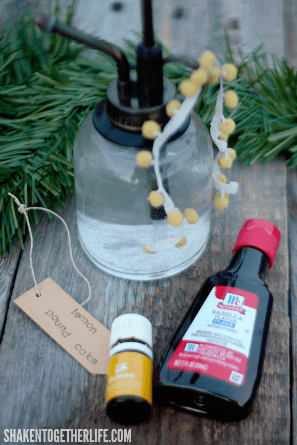 Holiday Room Spray Recipes with Essential oils - I LOVE this Lemon Pound Cake version! 