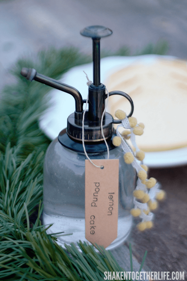 Holiday Room Spray Recipes with Essential oils - I LOVE this Lemon Pound Cake version! 