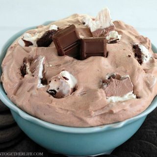With pieces of pie stirred right into a creamy chocolate dip, this Chocolate Cream Pie Dip will be your new go-to chocolate dessert!