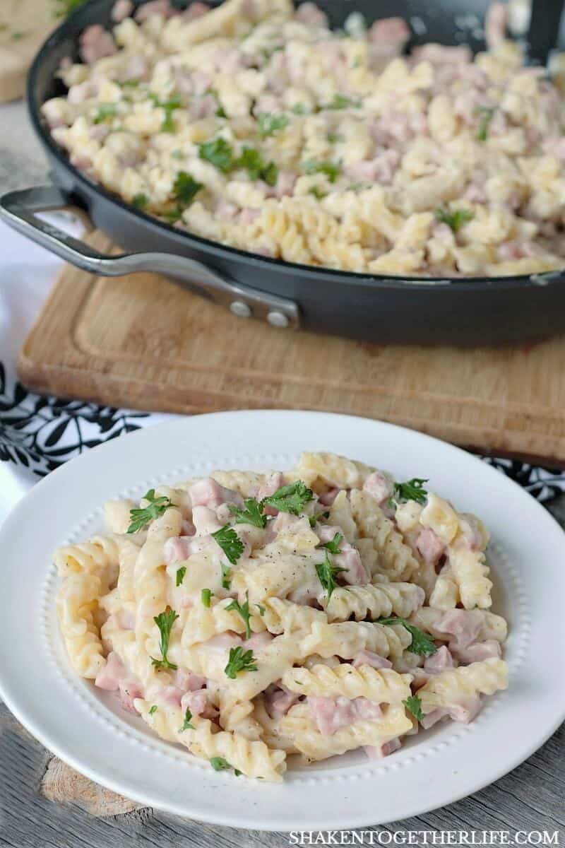 Skillet Ham & Cheese Alfredo is a simple, delicious easy week night meal!