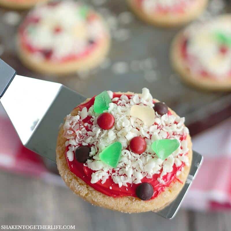 Sugar Cookie Pizza Cookies - purchased sugar cookies are decorated to look like loaded pizza - SO cute!
