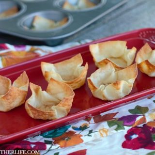 Up your appetizer game and learn how to make wonton cups! These crispy wonton cups can be stuffed with lots of different fillings for an easy appetizer!