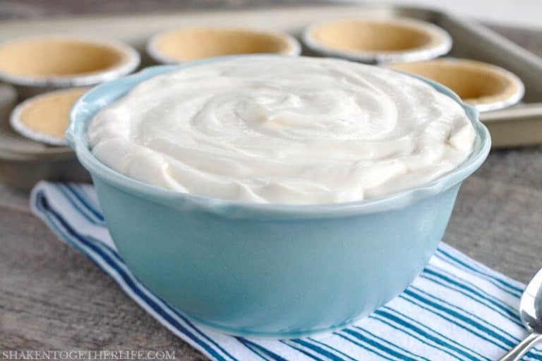 Unbelievably easy, incredibly versatile and down right delicious - our 4 ingredient no bake cheesecake filling is the perfect base for all sorts of easy dessert!