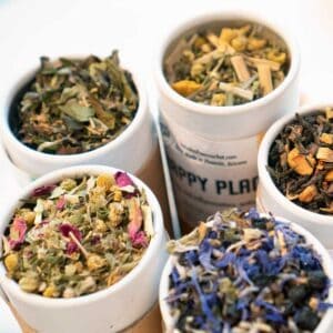 five cartons of loose leaf tea from loose leaf tea market