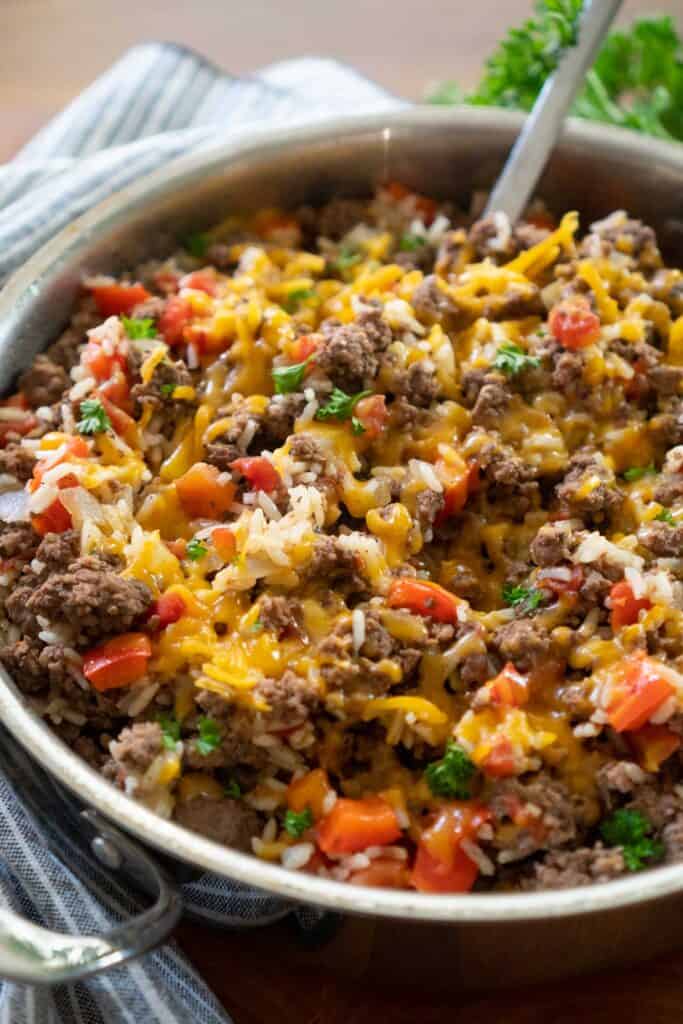 beef and rice skillet with cheese