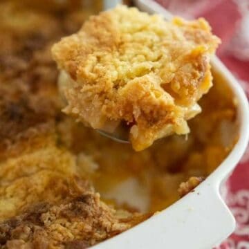 spoonful of fruit cocktail dump cake