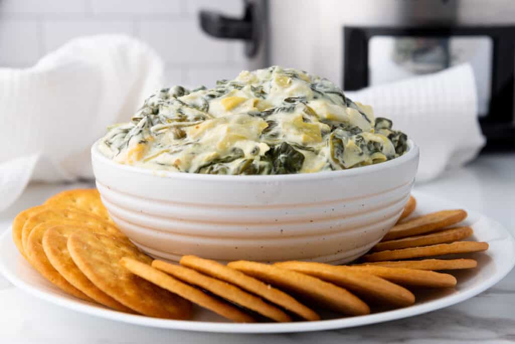 Slow Cooker Spinach Artichoke Dip