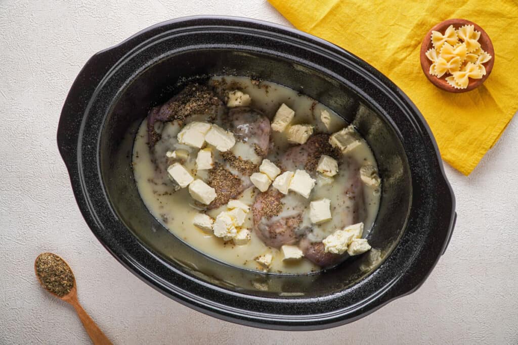 chicken casserole ingredients in slow cooker
