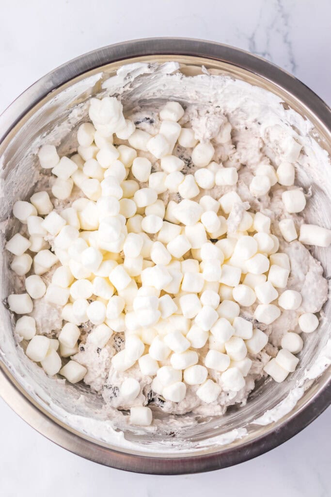 marshmallows in bowl