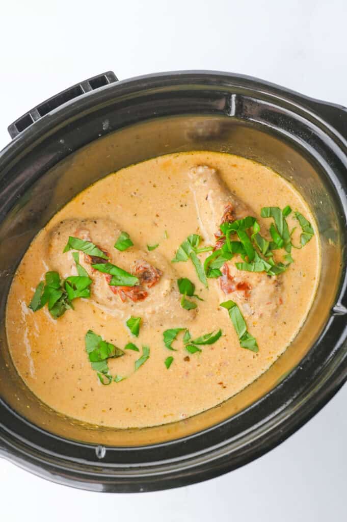 Slow cooker marry me chicken in crock pot