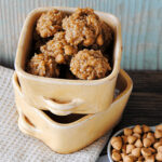 Oatmeal scotchies in small baking dishes